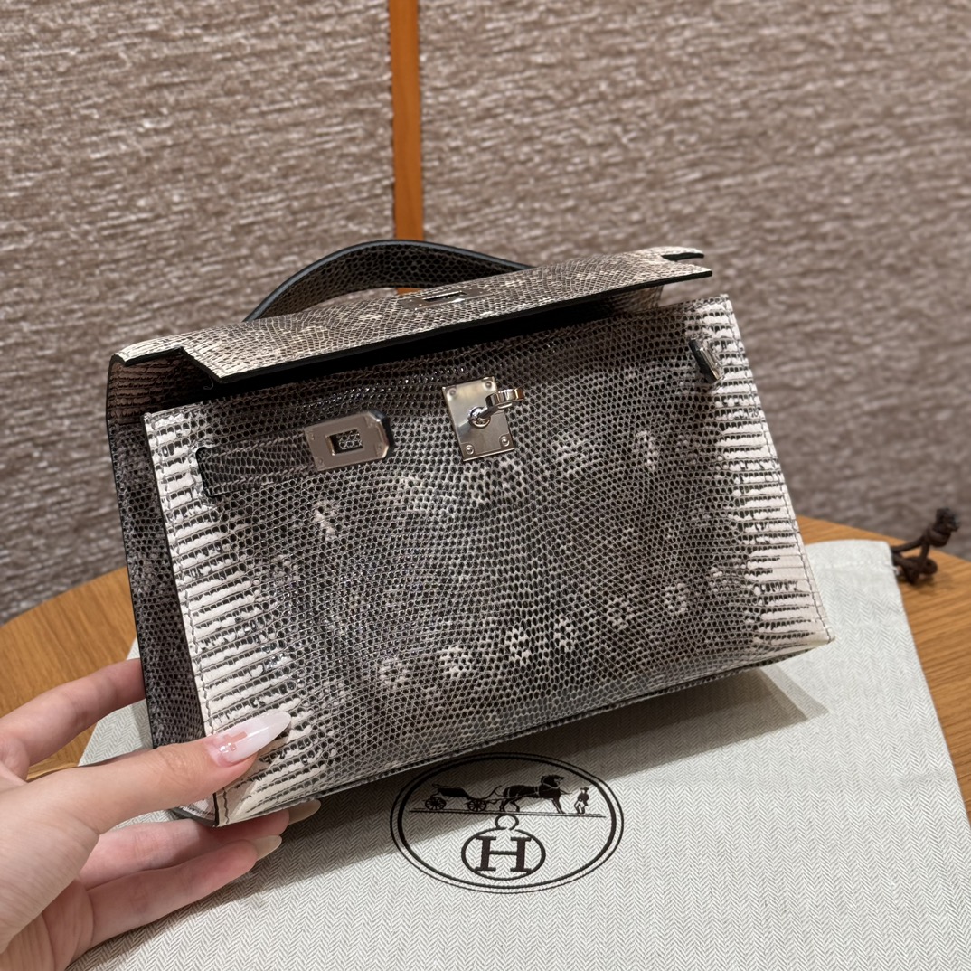 Hermès Kelly Pochette 1BOmbre Handbag (Handmade to Order)