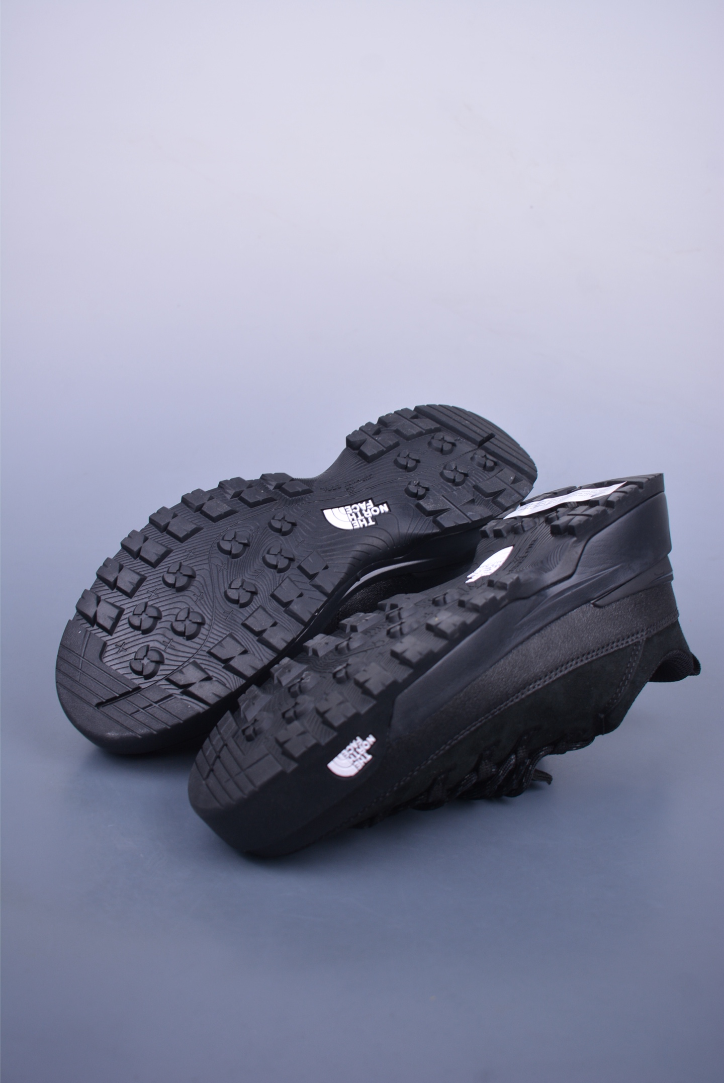THE M THERMOBALL TRACTION MULE V hiking shoes black white A8A963728