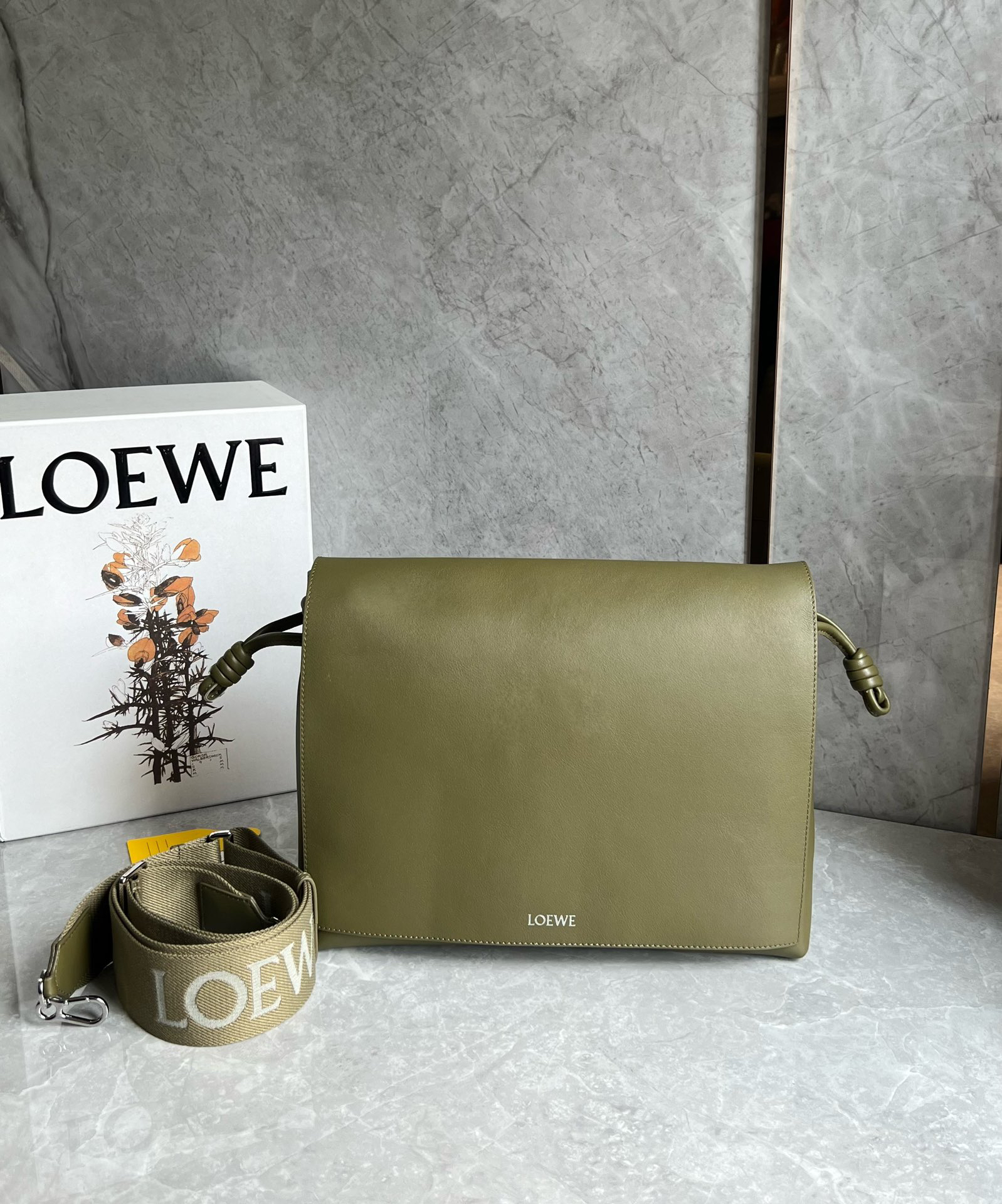 Loewe Flamenco satchel messenger bag 0901