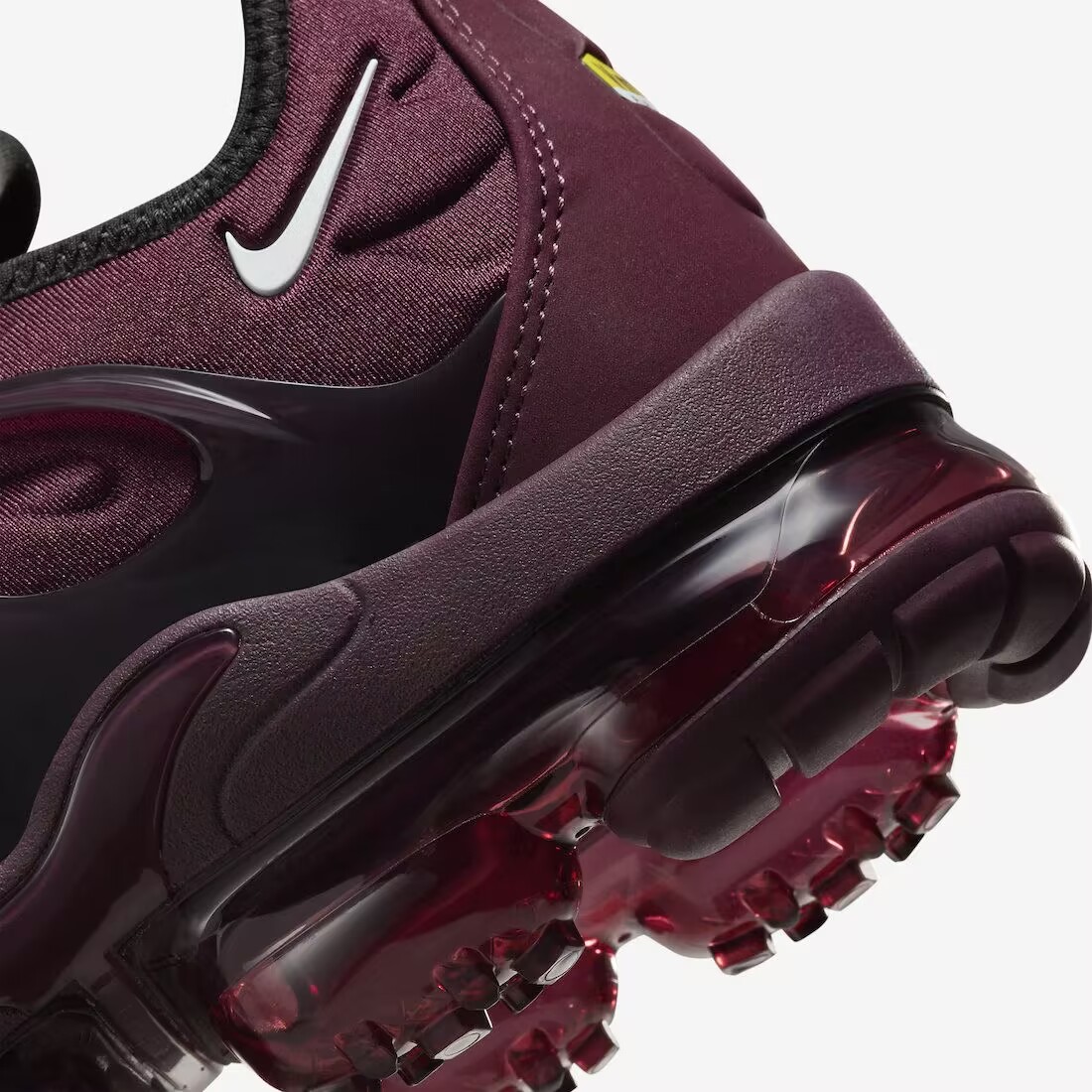 VaporMax Solid Color Series