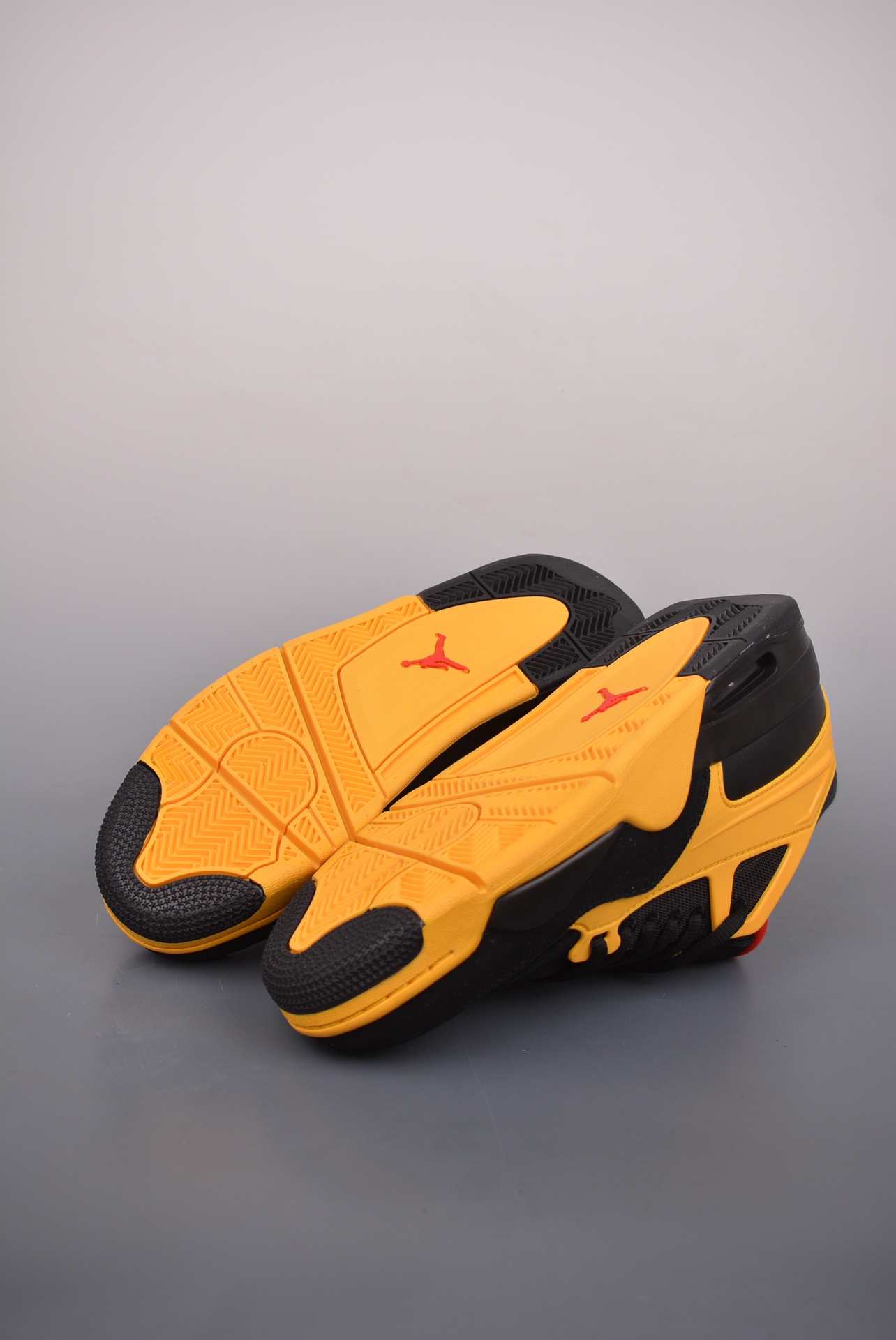 Nigel Sylvester x Jordan Air Jordan 4 RM AJ4 black and yellow FQ7939-007