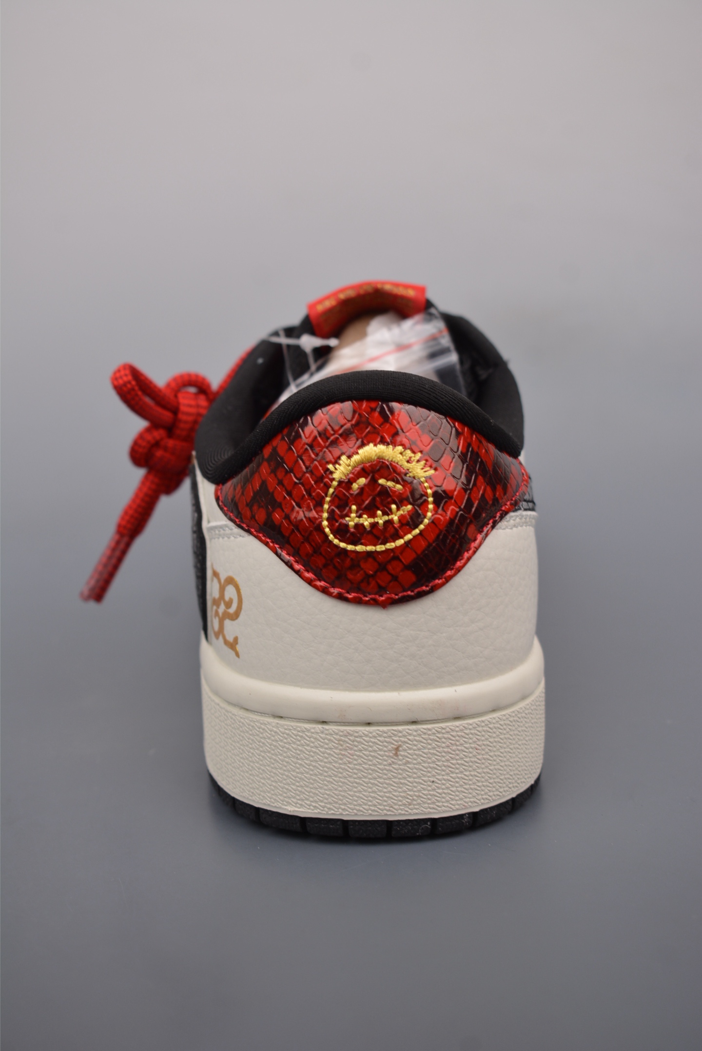 Fragment x Travis Scott x Year of the Snake Limited Air Jordan 1 Low