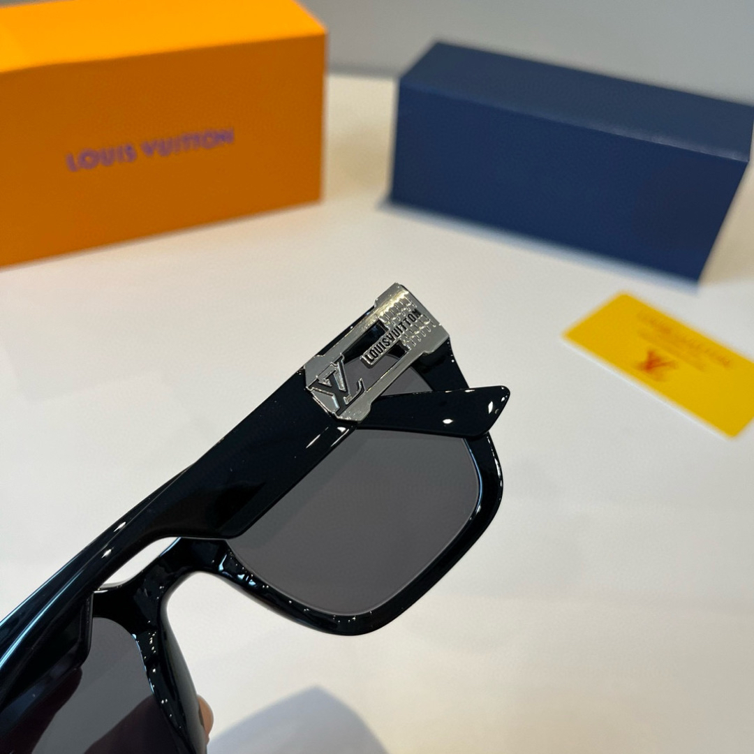 Louis Vuitton Square Frame Sunglasses