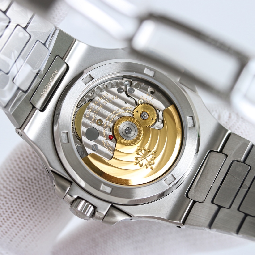 Patek Philippe PP Nautilus Sport Elegance Series 57111A-014