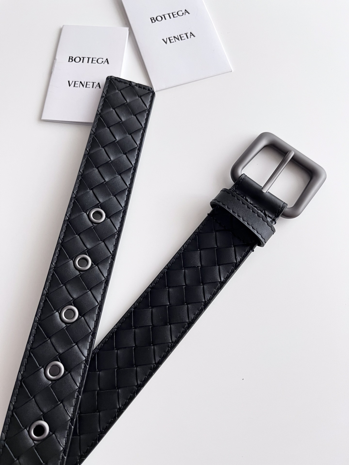 Bottega Veneta frosted pin buckle woven cowhide double-sided belt 3.5cm wide