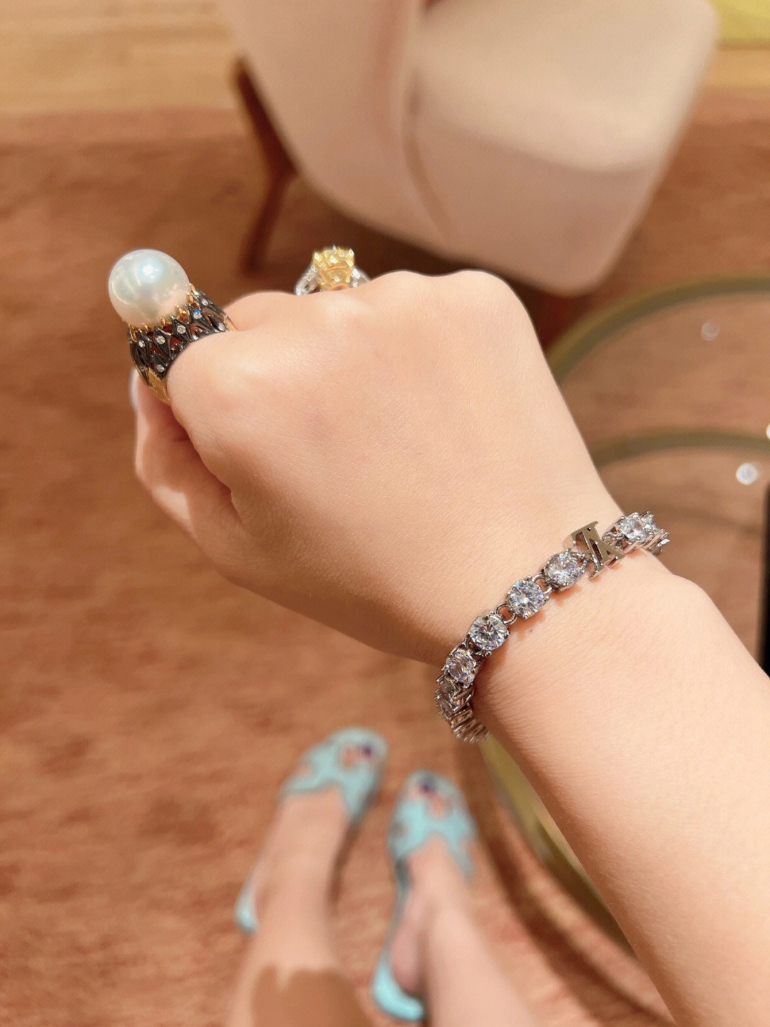 Louis Vuitton Four Leaf Clover Diamond Bracelet