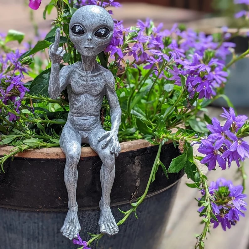 Funny Alien Artwork