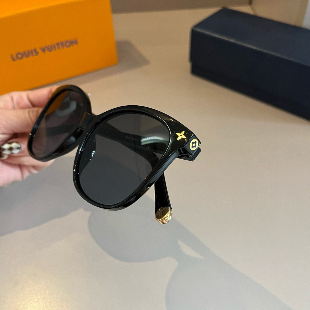 Louis Vuitton Square Frame Sunglasses