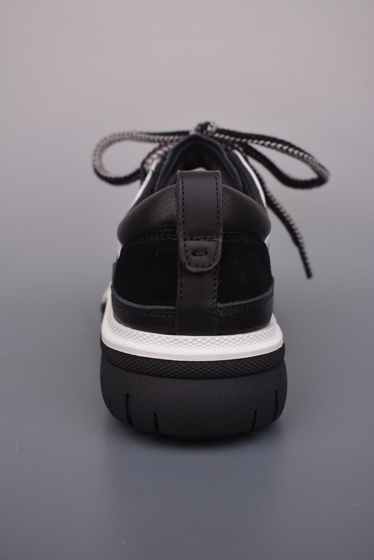Chanel Cruise Logo Casual Low White Stripe