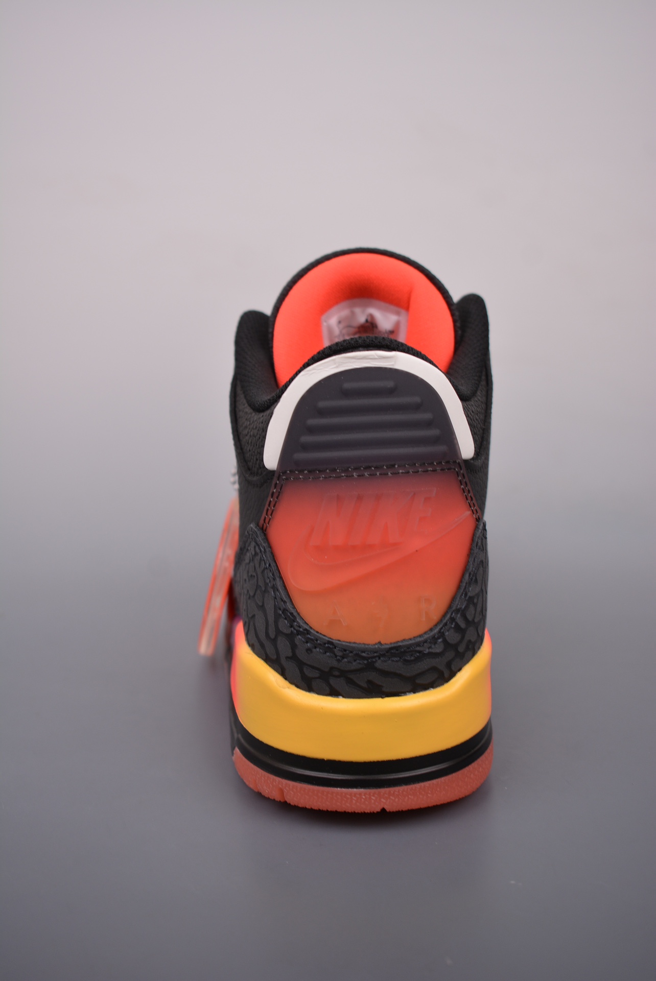 J Balvin × Nike Air Jordan 3 Retro SPRio FN0344-001
