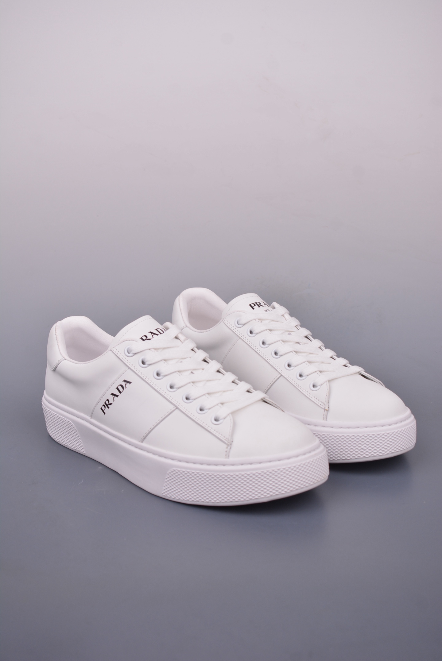 Prada Logo Lace-Up Casual Shoes for Men 3D928M