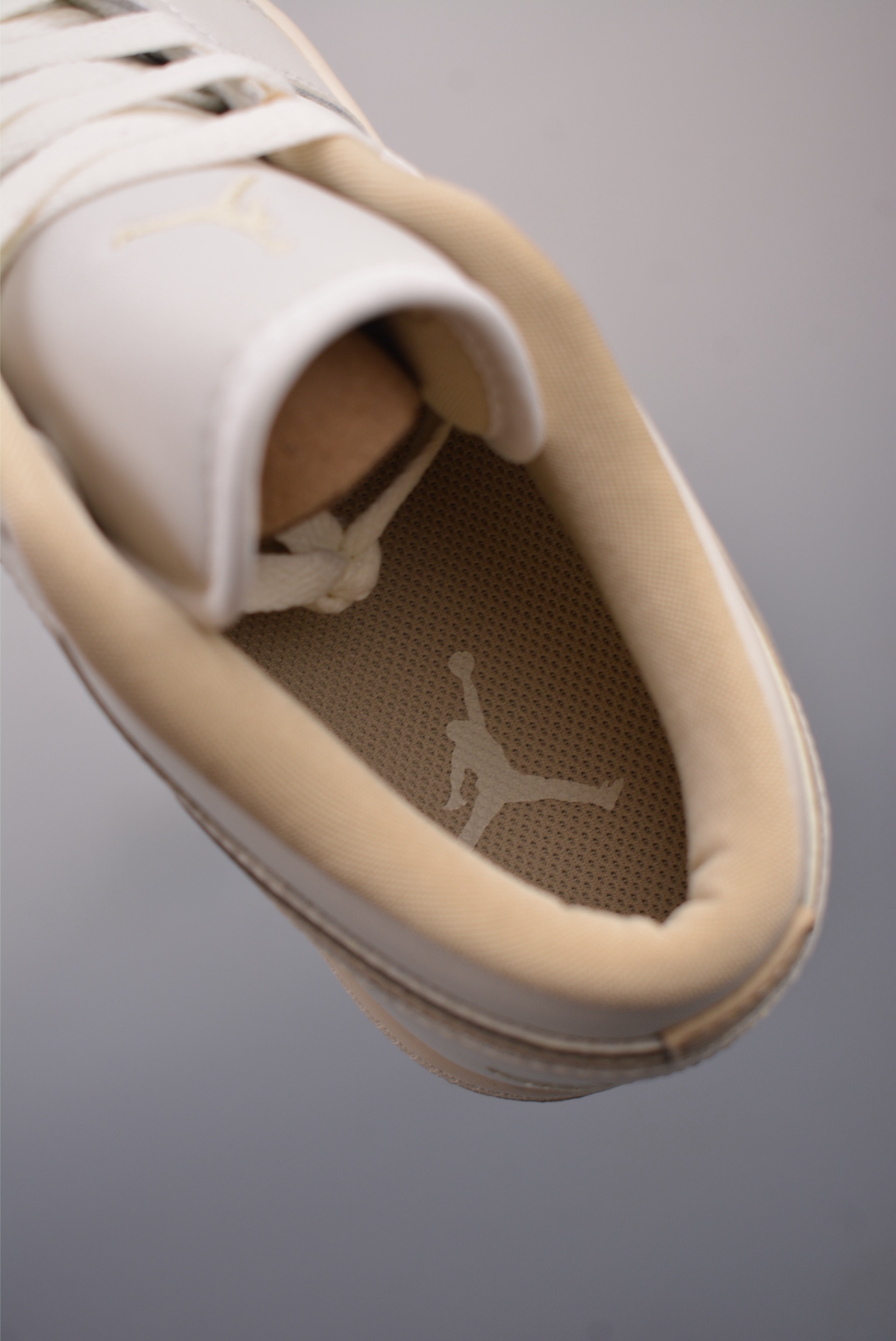 Nike Air Jordan 1 Low SailTan OG AJ1 basketball shoes white khaki DC0774-112