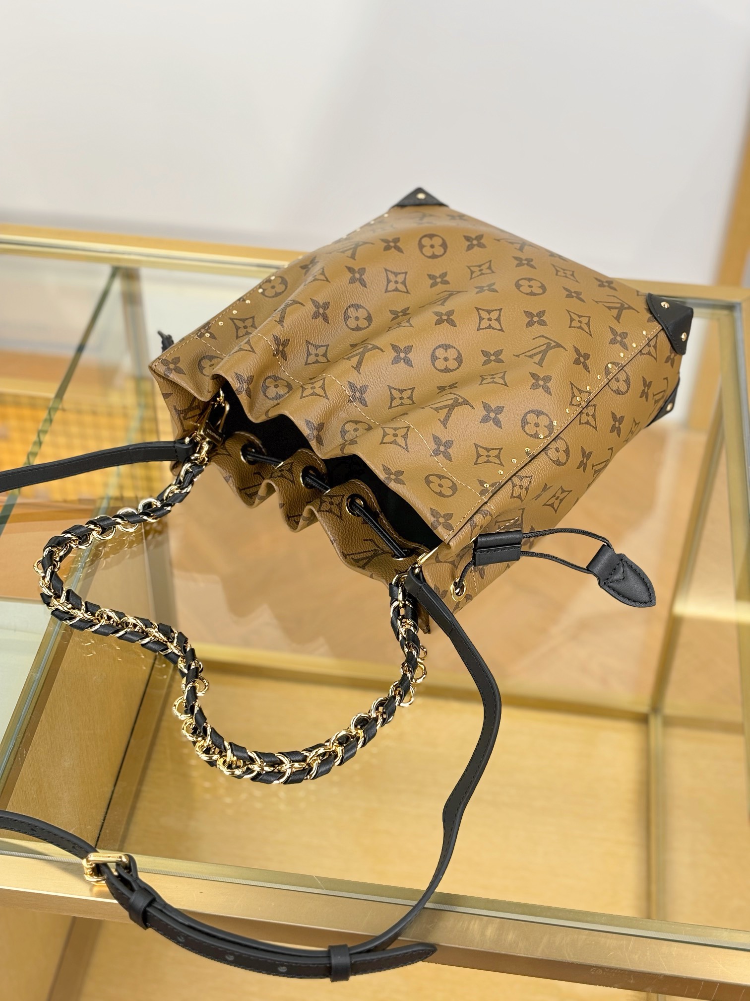 Louis Vuitton NOÉ TRUNK Small Bag M13324