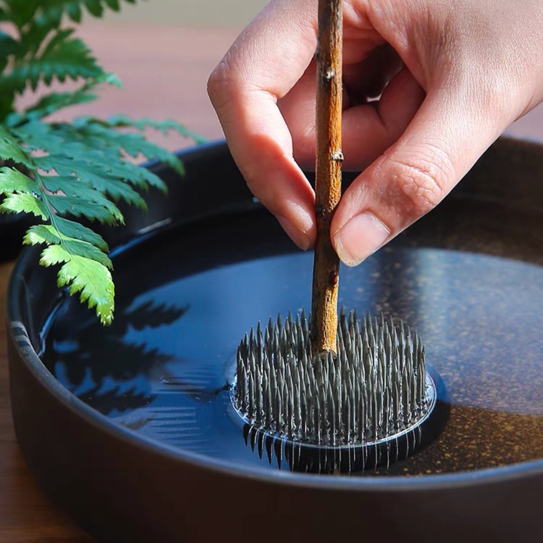 🔥Top Selling - Flower Frog Flower Arranging Needle Holder [Stock is limited, first come first served!]