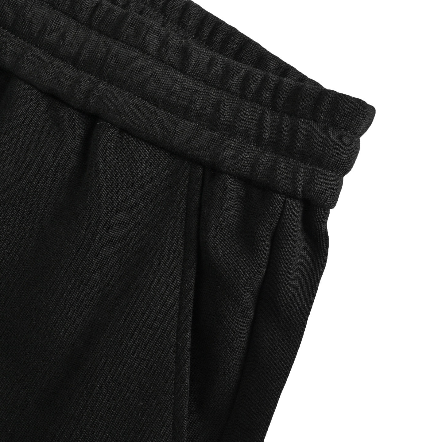 Loewe 25ss Onpao collaboration pocket print shorts