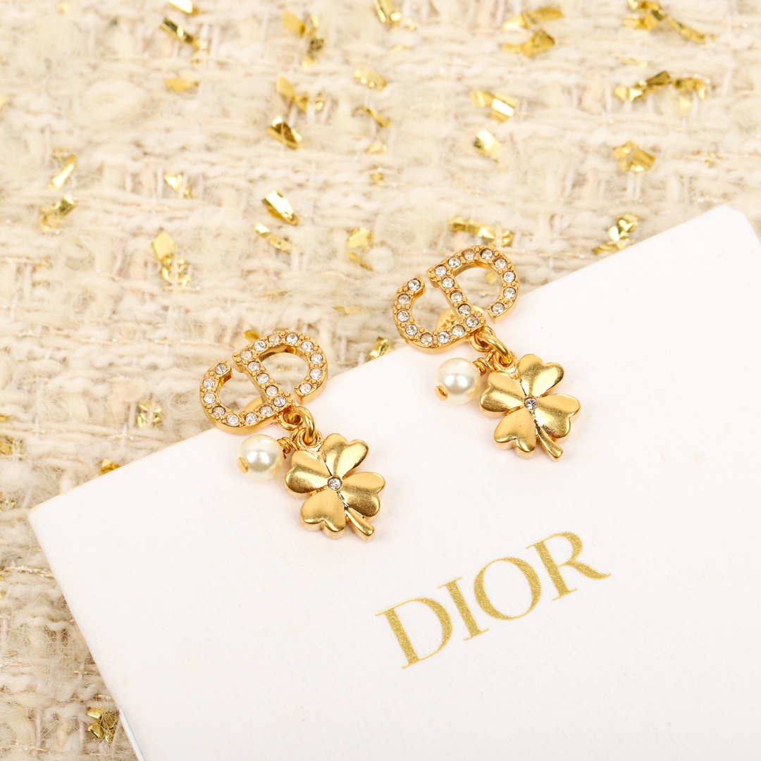 Dior Full Diamond CD Pendant Four-Leaf Clover Earrings