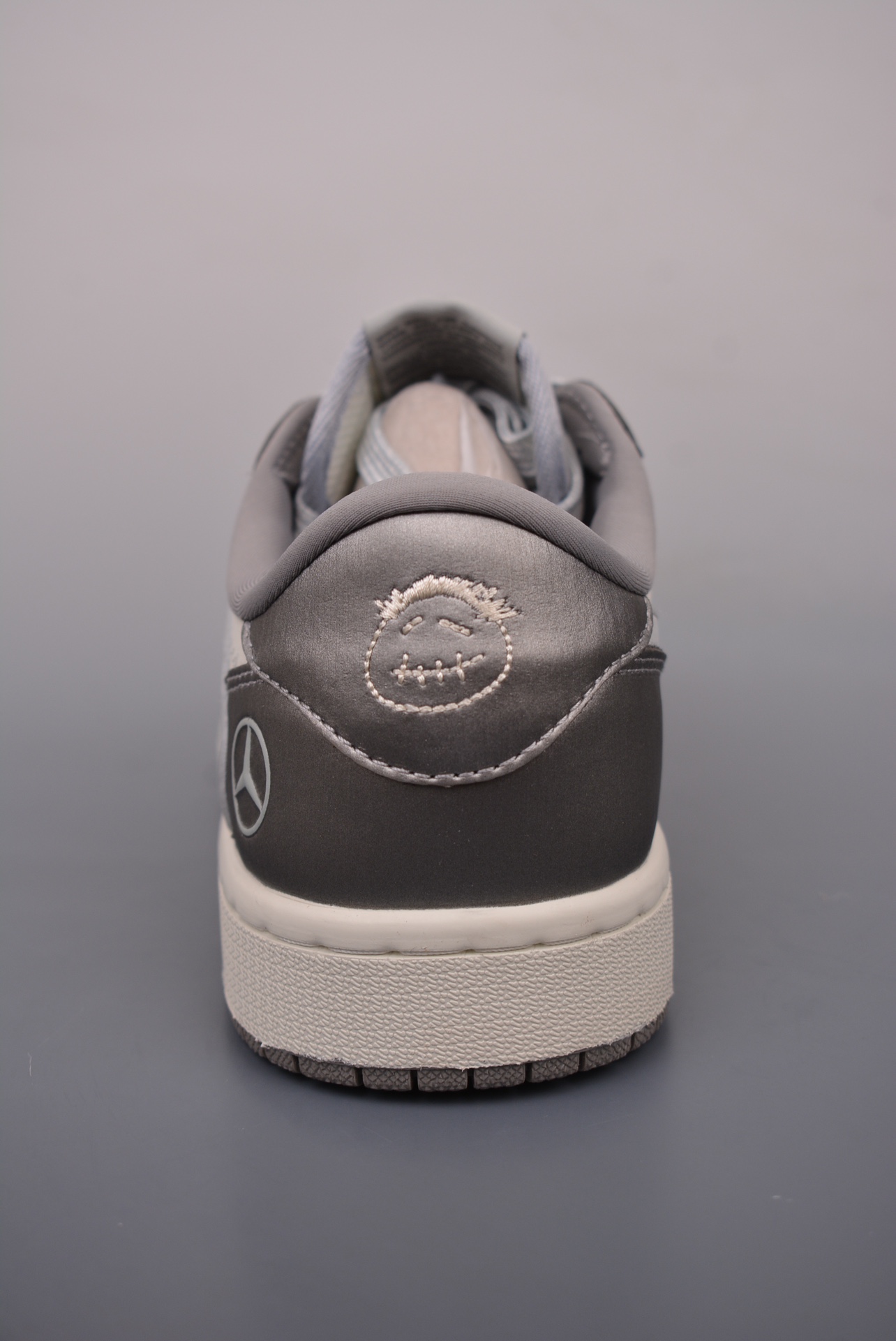 Maybach x Travis Scott x Nike Air Jordan 1 Low OG Beige Silver AG3702-802