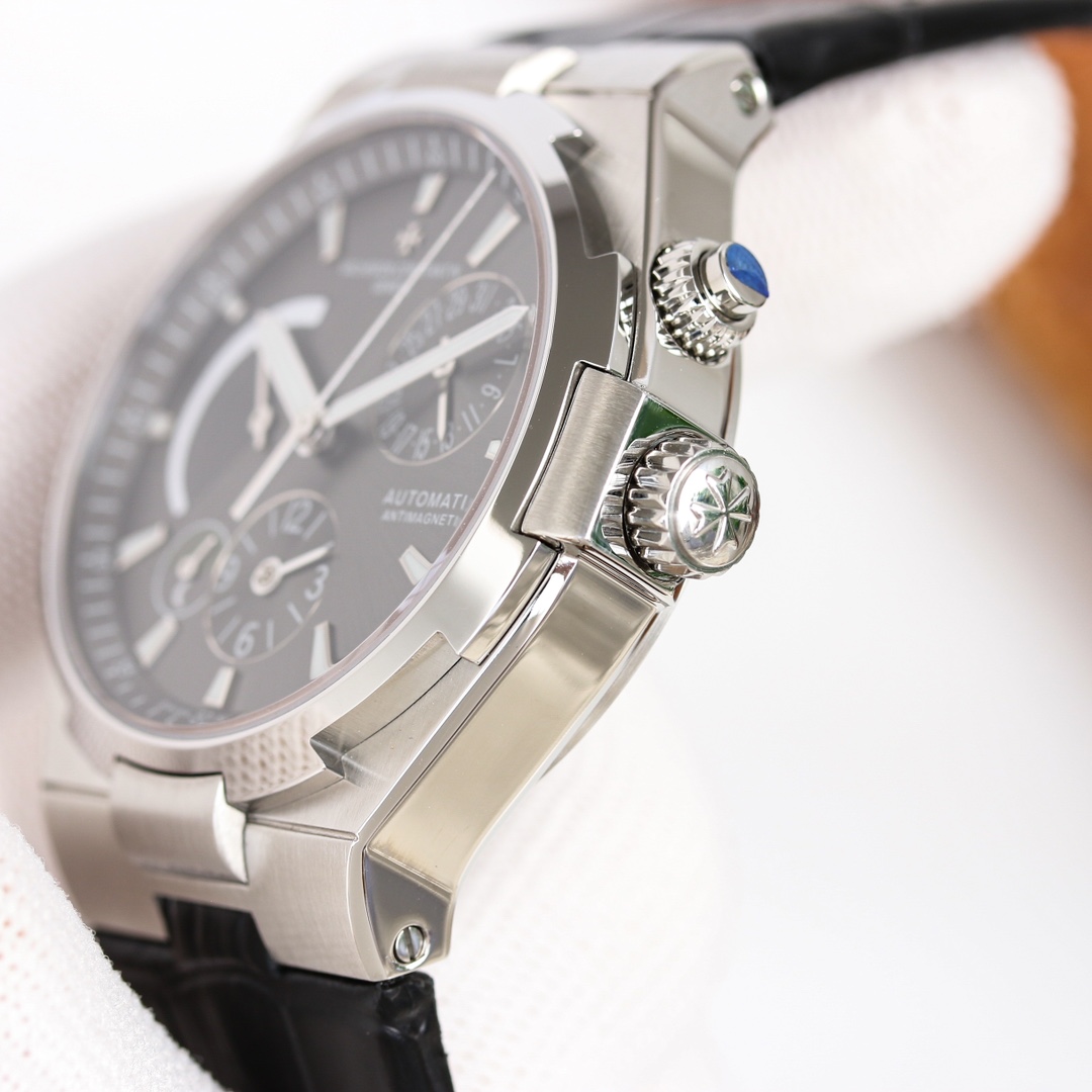Vacheron Constantin Overseas Series 47450/000W-9511
