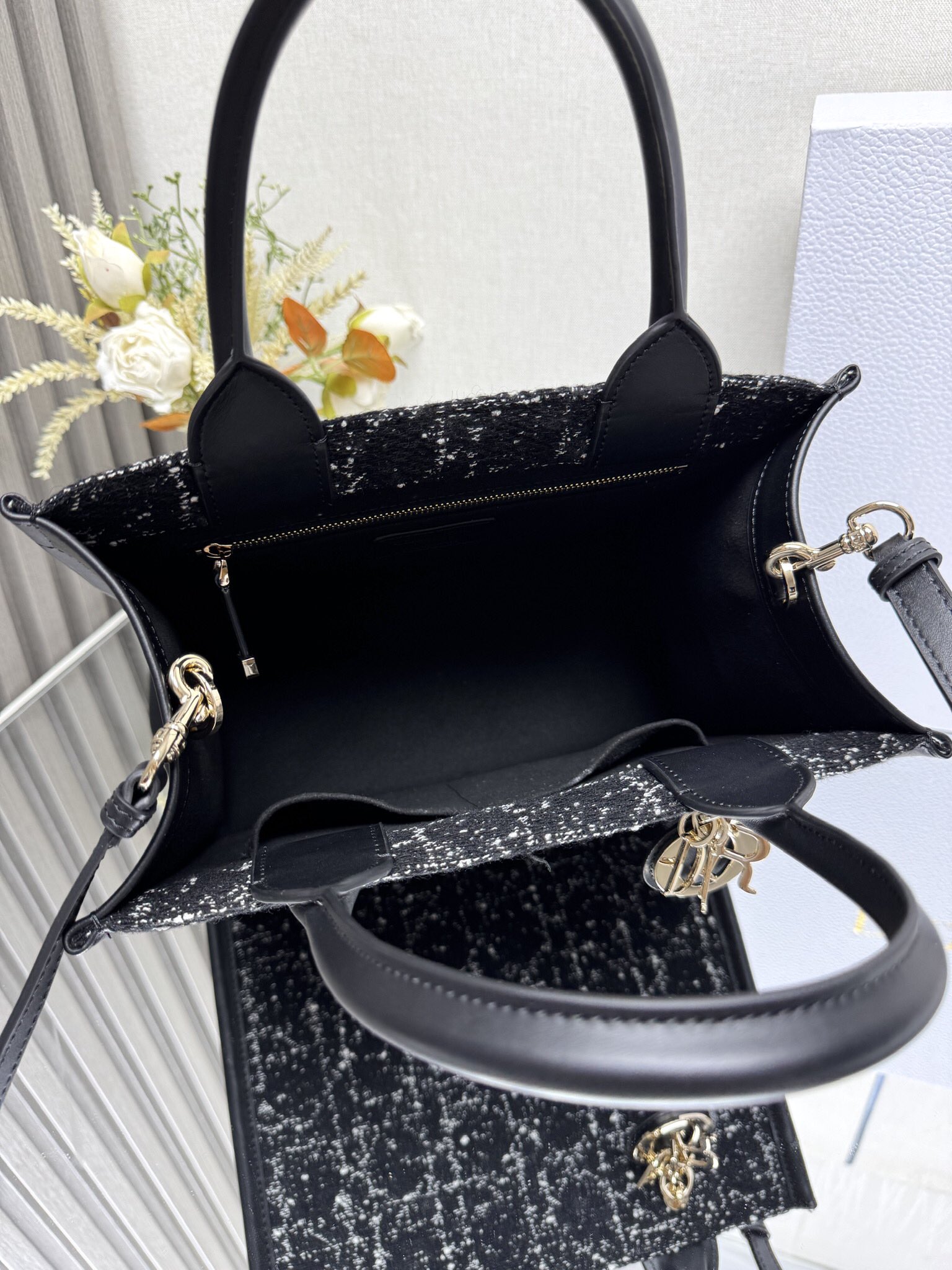Dior BOOK TOTE handbag 7033 1325