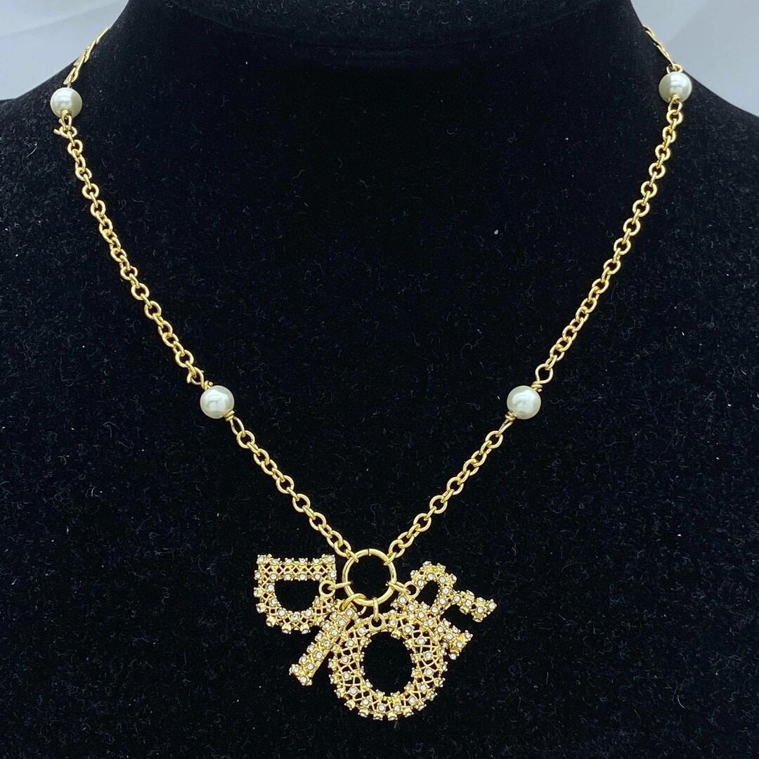 Dior diamond letter necklace