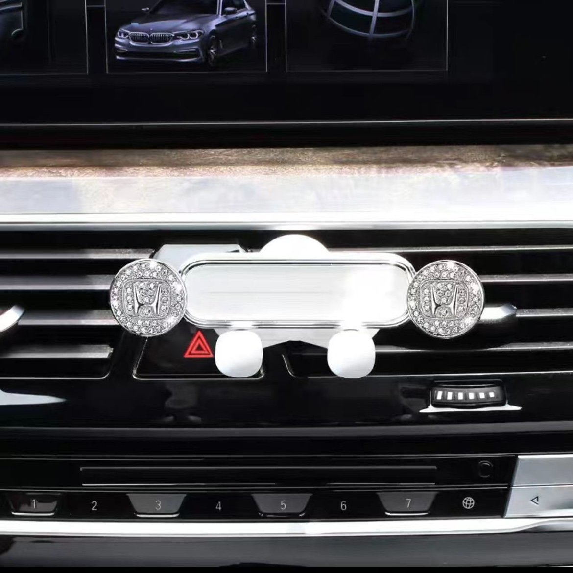 🚗2023 car logo mobile phone holder