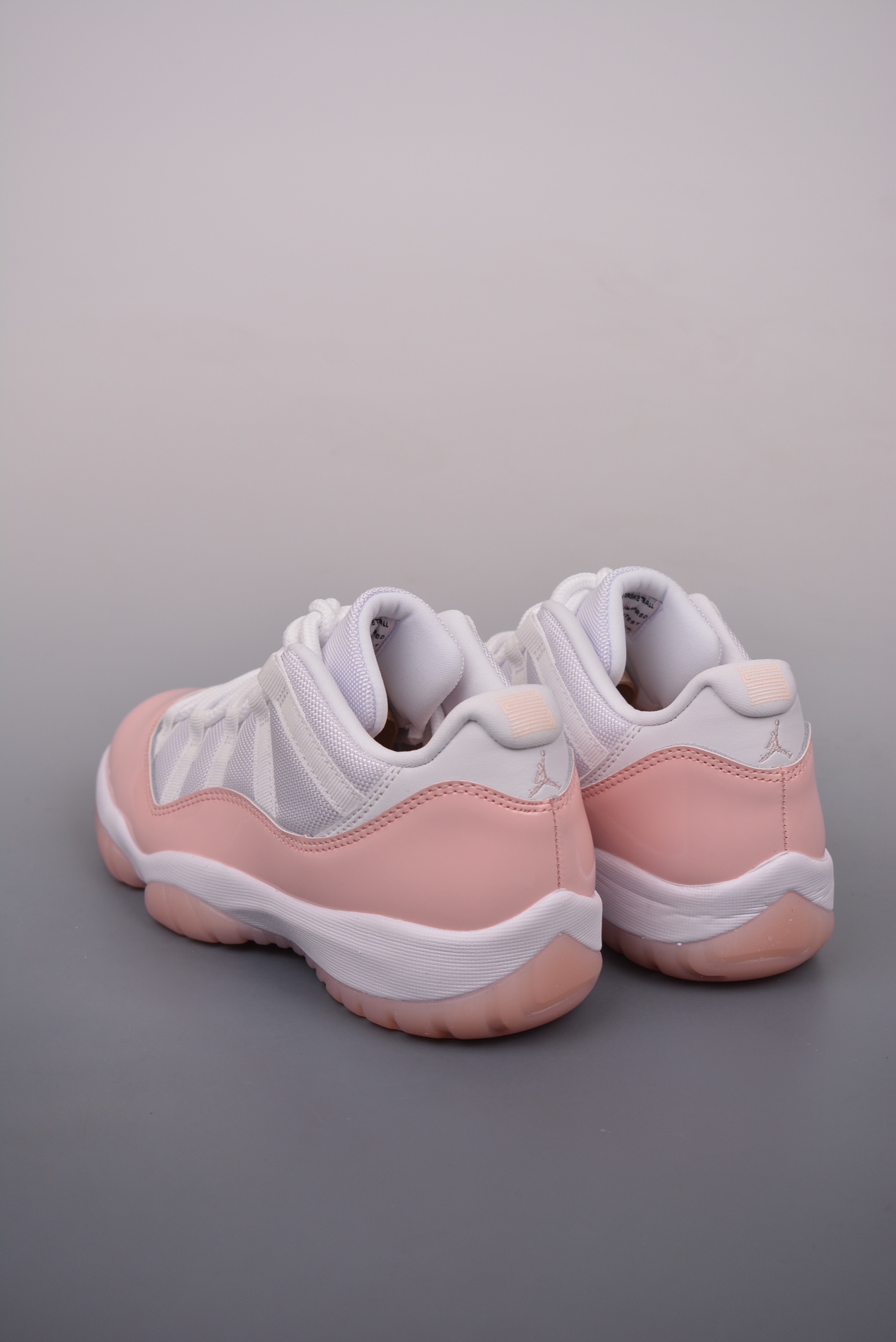 Nike Wmns Air Jordan 11 Retro Low Legend Pink AH7860-160