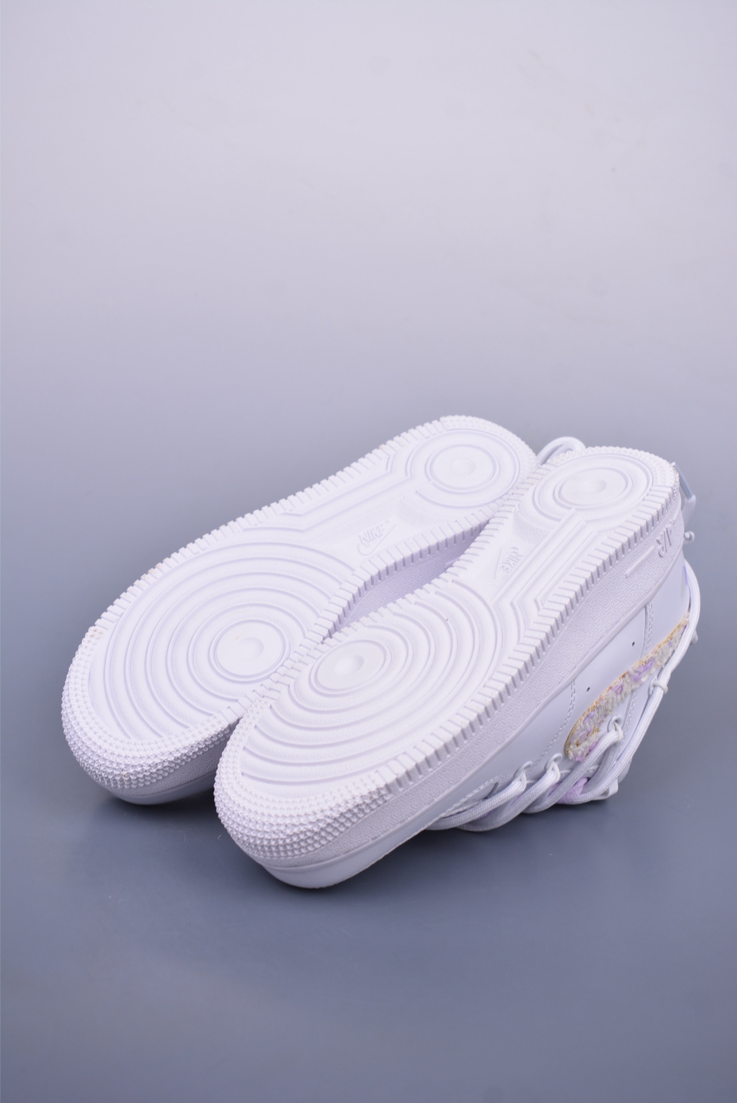 OFF WHITE x Nike Air Force 1'07 Low Sneakers White and Purple Chanel Style DH9999-556