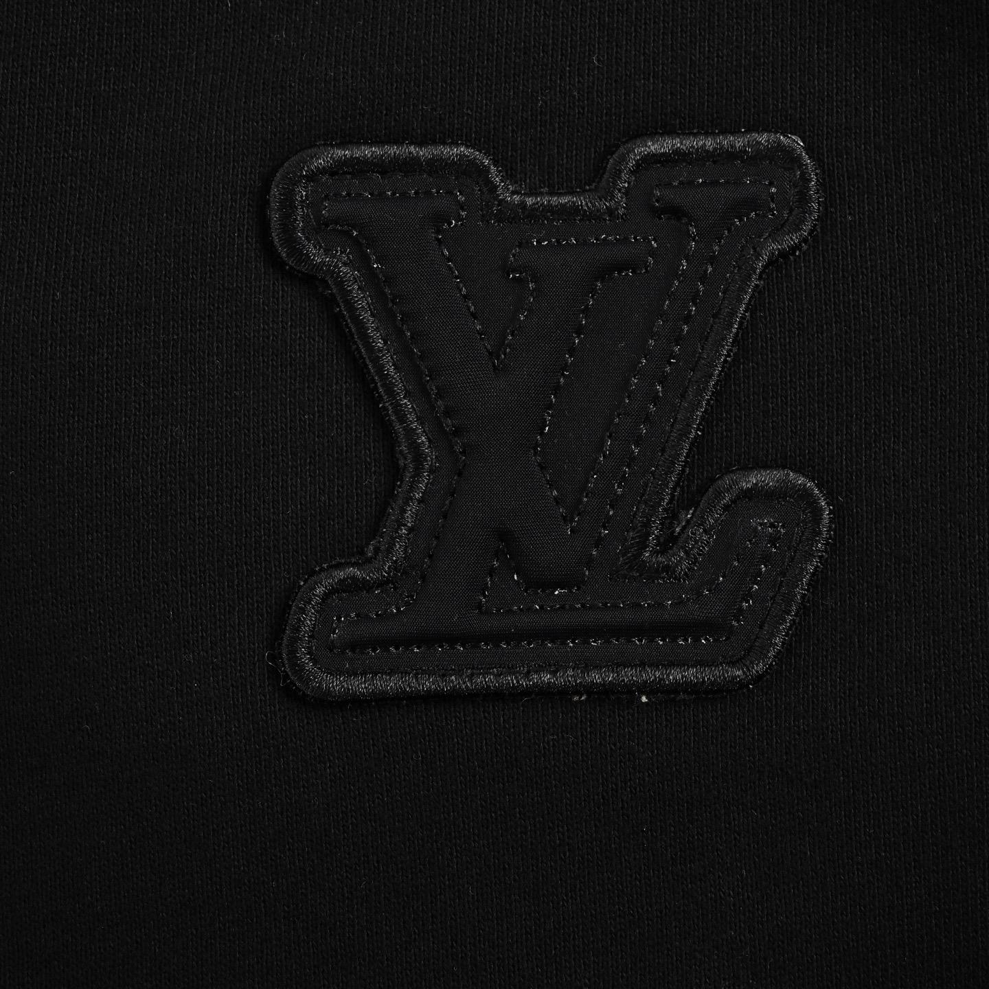 Louis Vuitton 25ss logo embroidered shorts