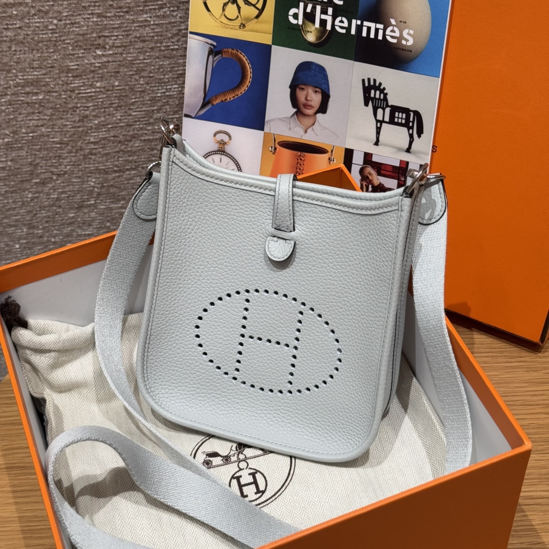 Hermes Evelyne 08Blue pale handbag (handmade to order)