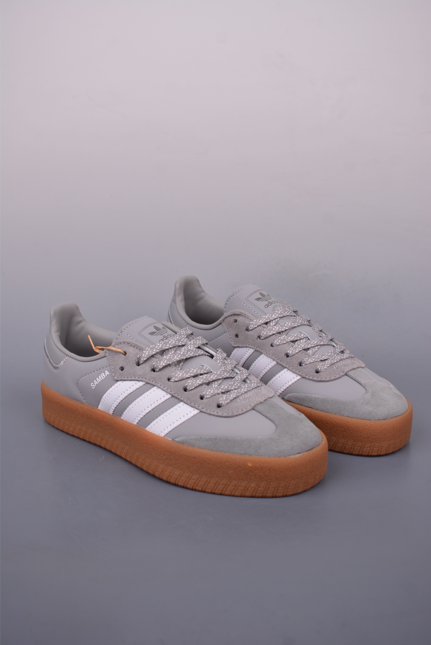 Adidas Barreda Decode Low Sneakers Gray Rubber Sole IE9108
