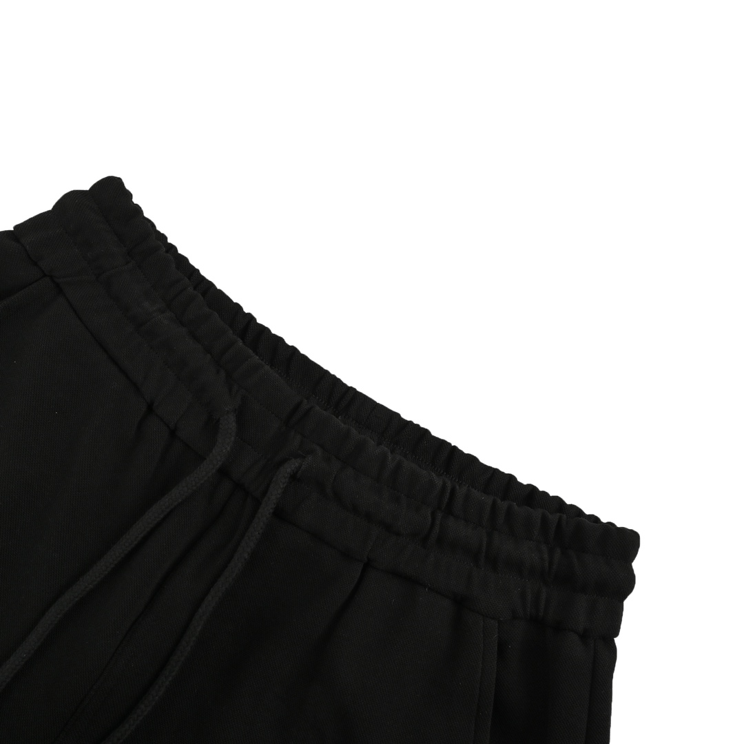 Prada 24Fw knee pocket metal triangle logo cuff trousers