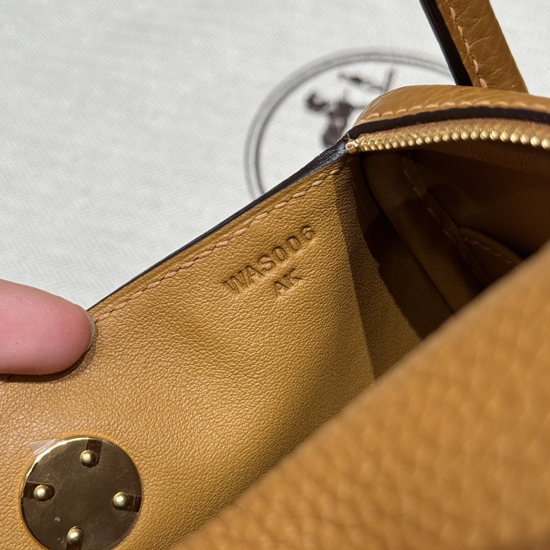 Hermès Lindy 2SSesame Handbag (Handmade to Order)