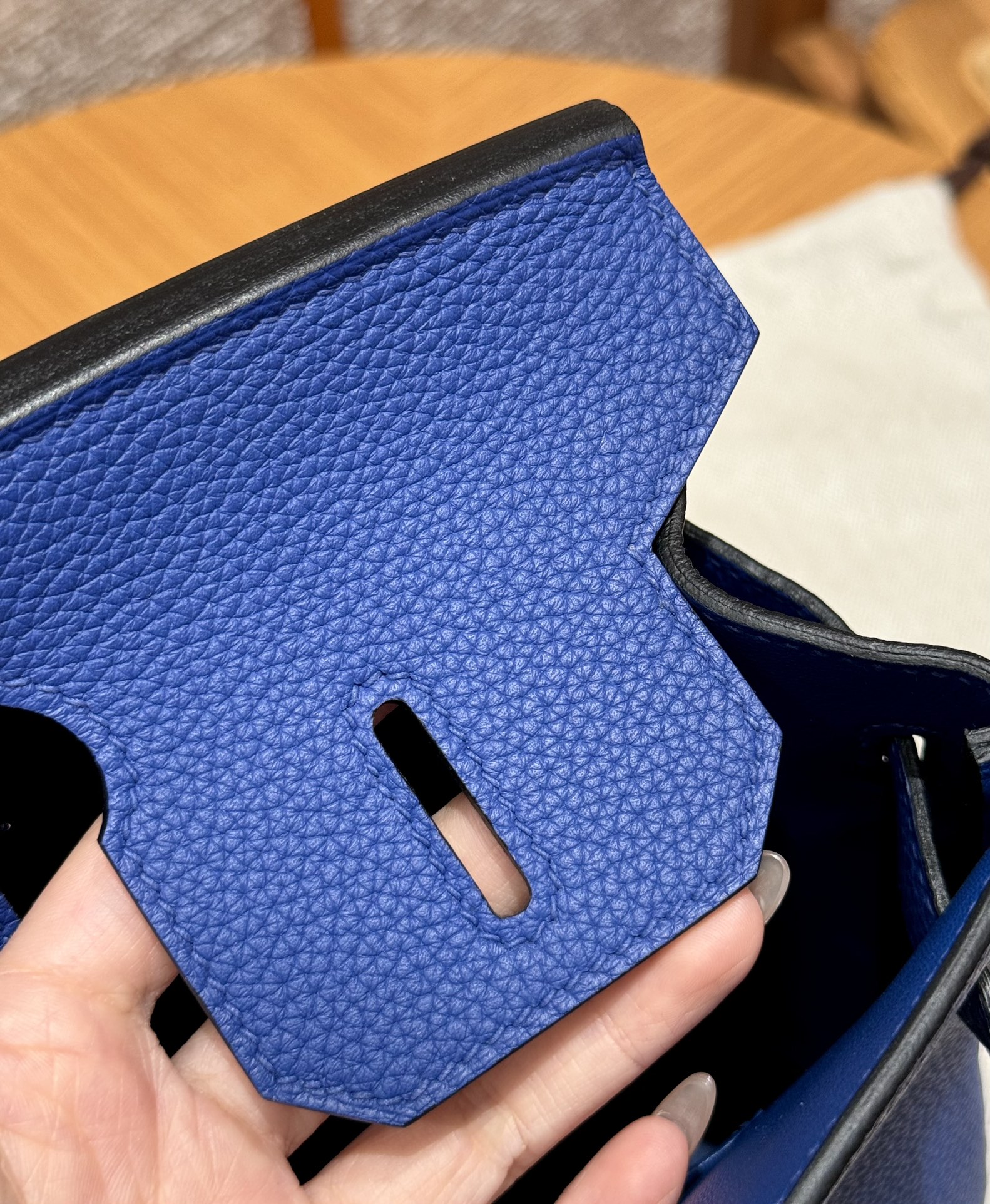 Hermès Birkin 7TBlue electric handbag (handmade to order)