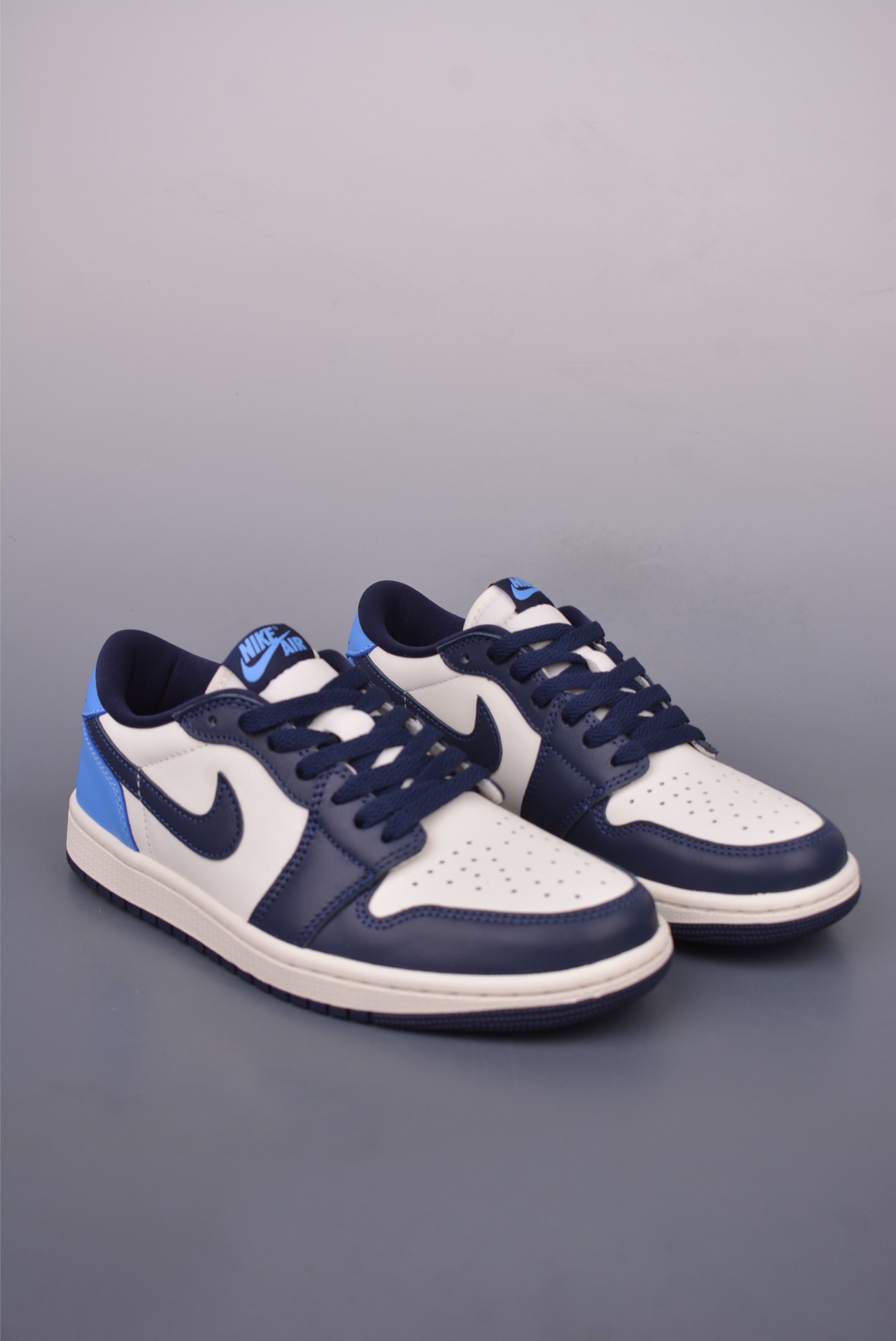 Nike Air Jordan 1 Retro Low OG AJ1 