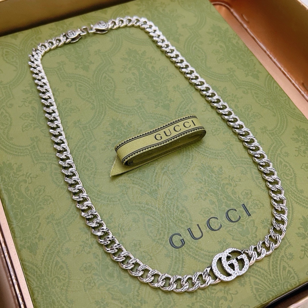 Gucci Anger Forest Series Diamond GG Flat Chain Necklace