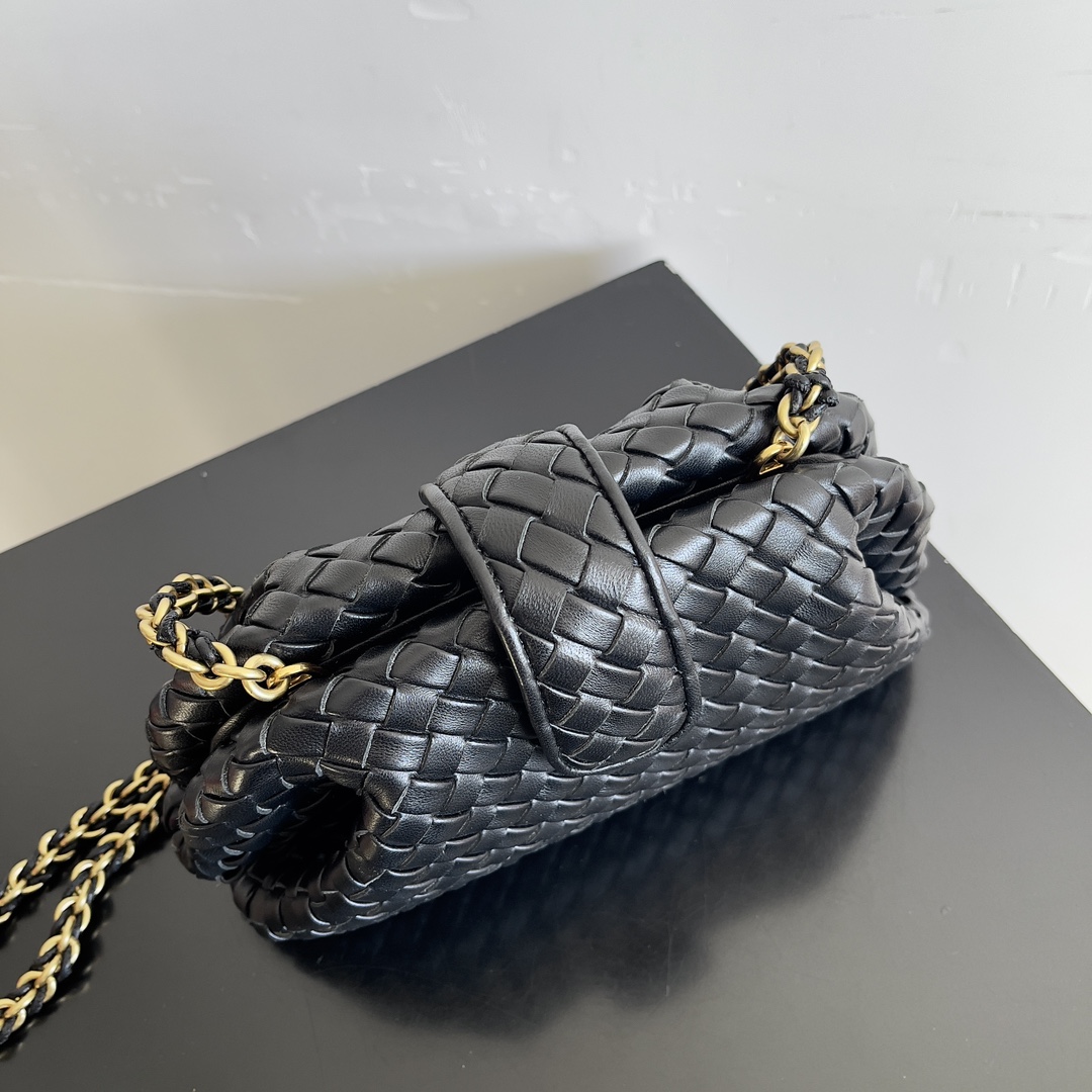Bottega Veneta LAUREN 1980 Small Clutch 804038