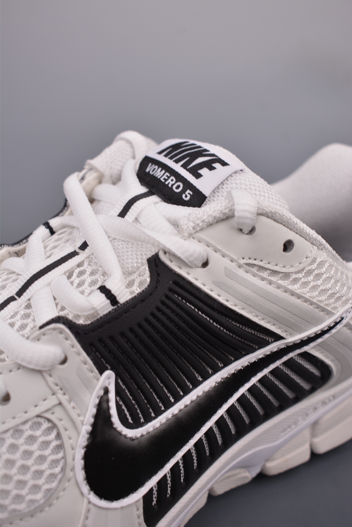 Nike Zoom Vomero 5 White and Black FB9149-101