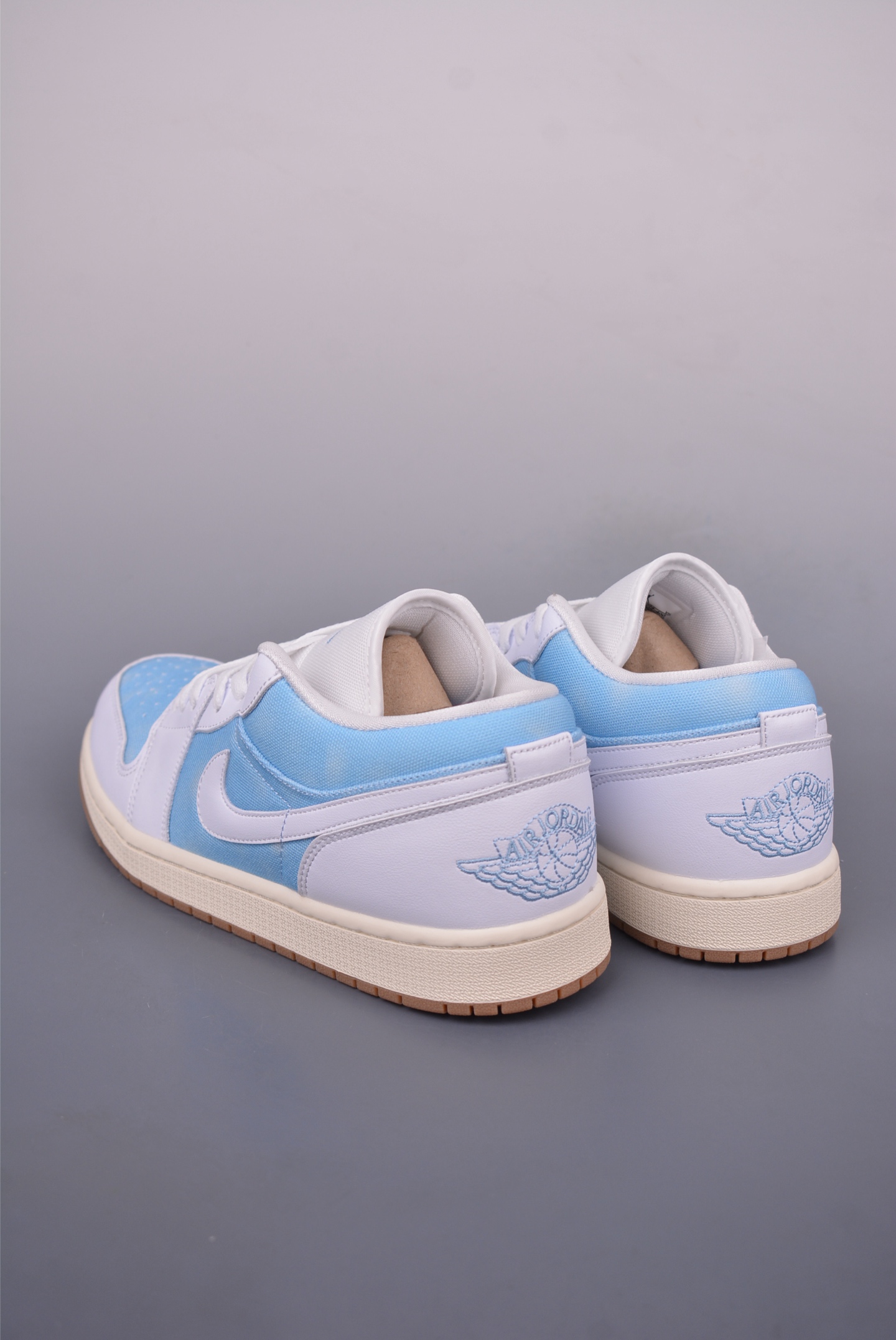 Nike Air Jordan 1 Low Denim “Worn Blue” HQ2004-400