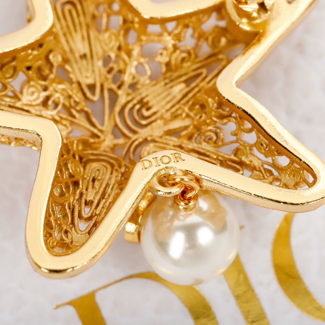 Dior Starfish CD Pearl Brooch