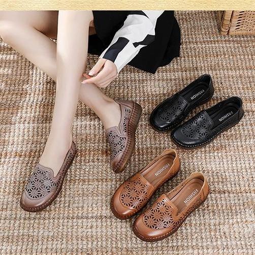 Genuine Leather Round Toe Flats Ladies Shoes for Bunions