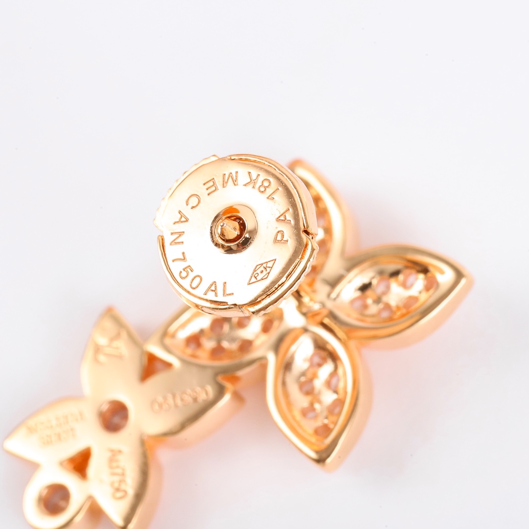 Louis Vuitton Star Blossom Collection Floral Earrings