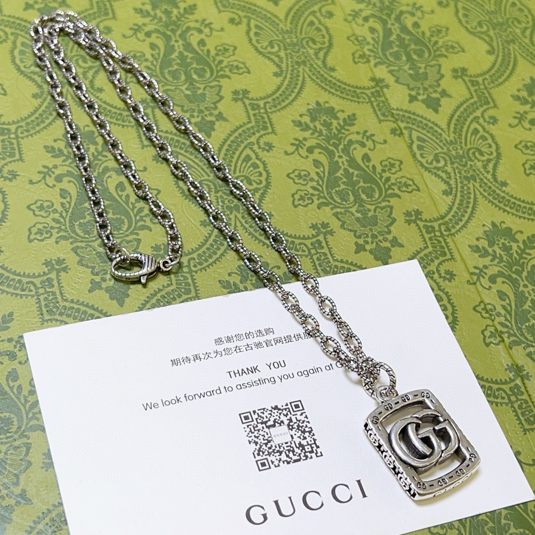 Gucci Anger Forest series new double G hollow retro necklace
