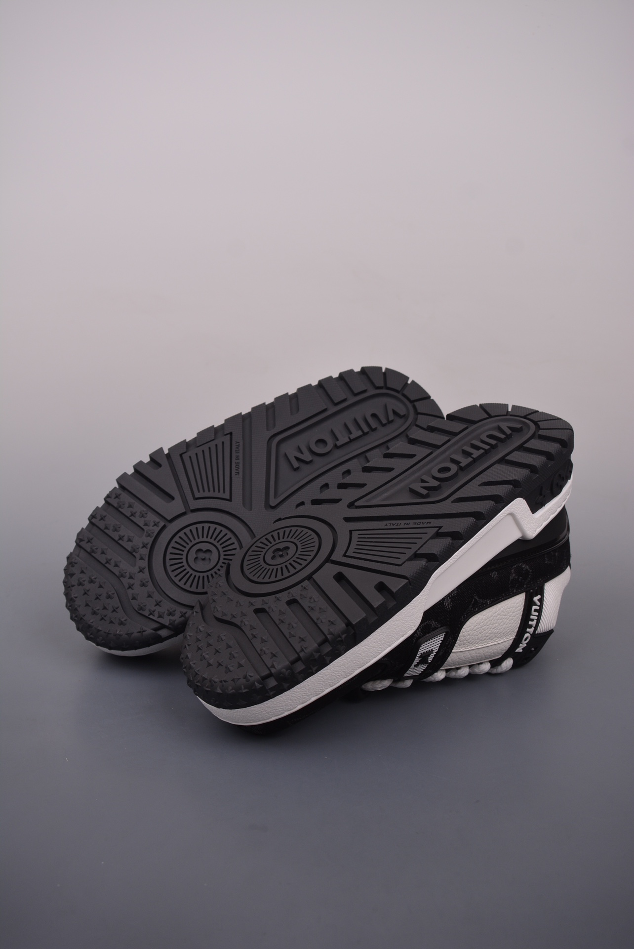 Louis Vuitton Trainer Maxi Low Sneaker Black and White