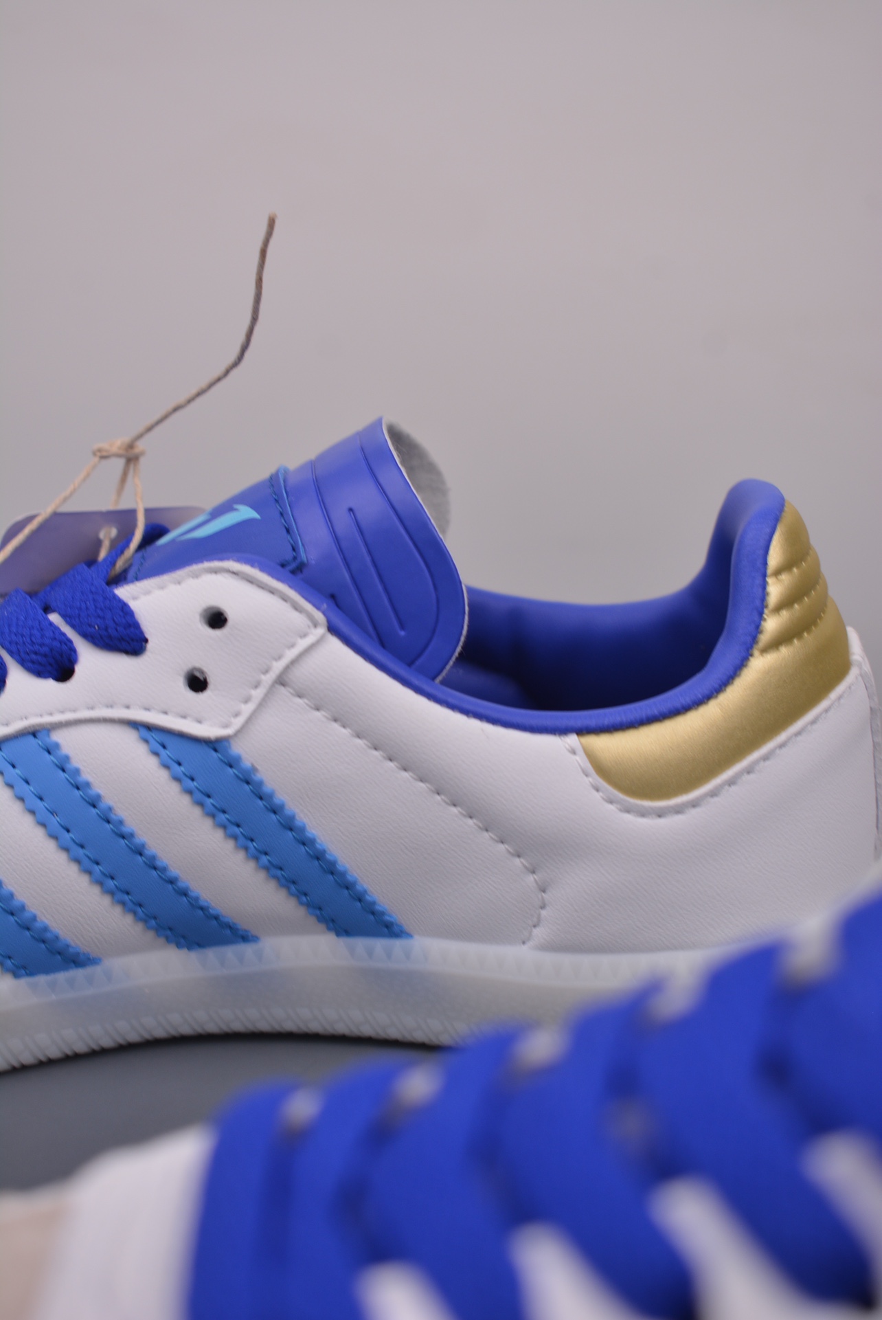 Lionel Messi x Adidas Originals Samba OG White blue ID3550