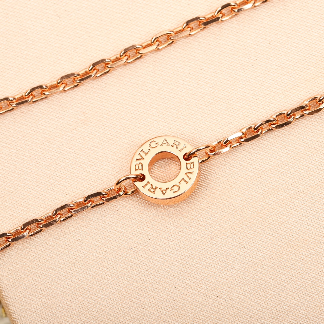 Bulgari fan-shaped double-layer necklace