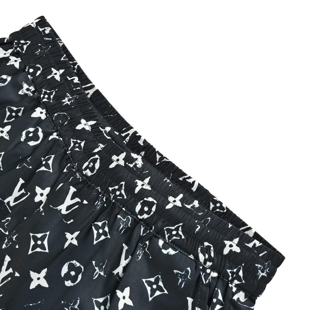 Louis Vuitton 24ss all over print monogram silk suit beach shorts