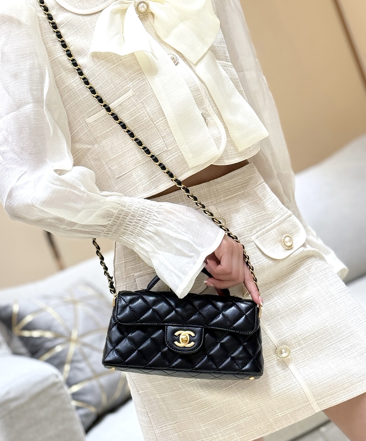 Chanel 25P horizontal kelly handle bag AS5354 00118