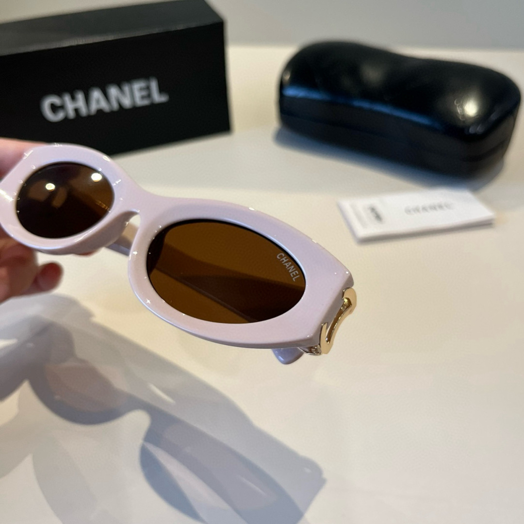 Chanel round frame sunglasses