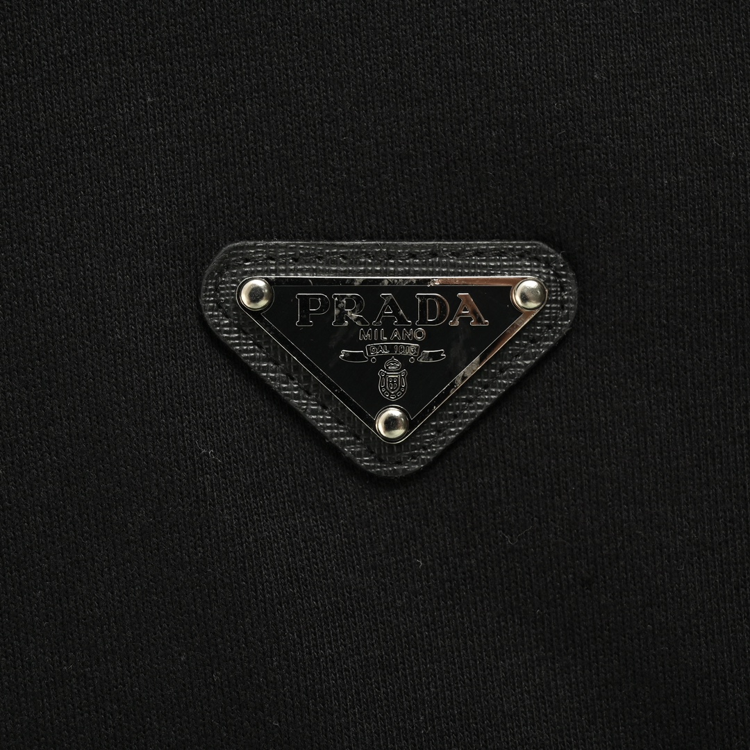Prada 24Fw triangle logo hooded sweatshirt