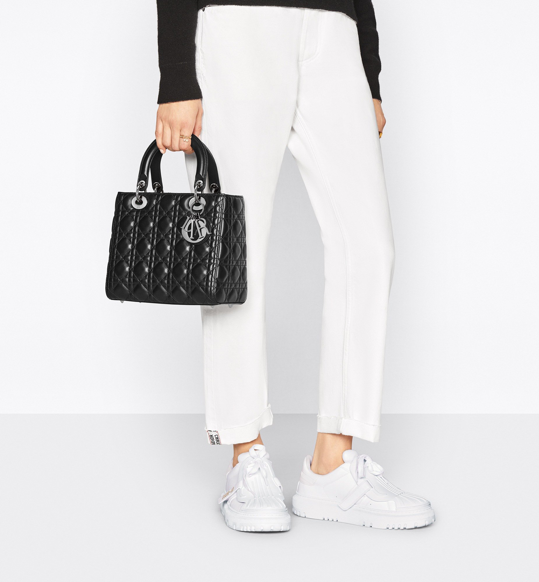 Dior Medium Lady Dior Handbag M0565PNGE_M900